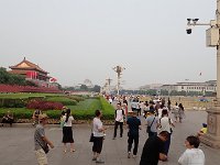 TG550303  On peut remarquer le nombre de caméras de surveillance. Elles rassurent les Chinois nous a-t-on appris...