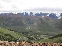 TG581269  La météo fait le yoyo avec nous ce séjour... on a droit aux nuages qui cachent le sommet de Gongga (plus de 6500 m).